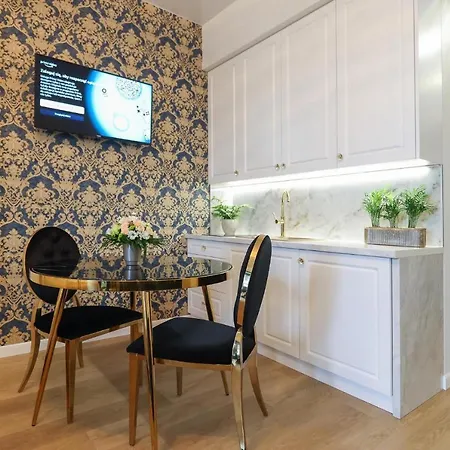 Hanza Tower Diamond Class Щецин